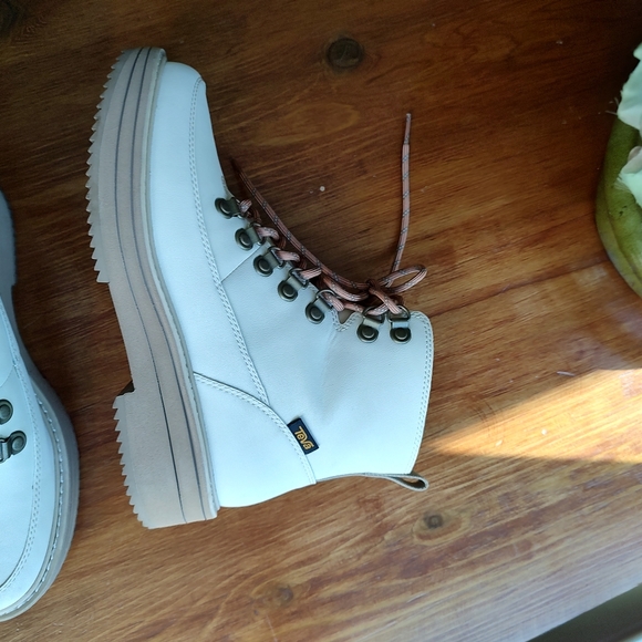 Teva W Midform Boots - Picture 15 of 16